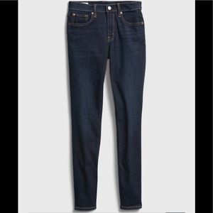 GAP True Skinny Jeans